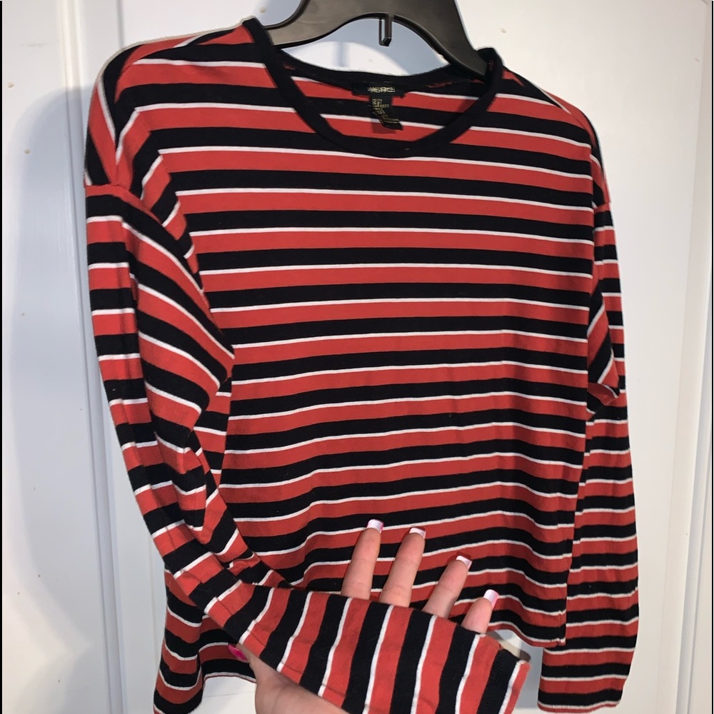 Women’s Forever 21 black & orange striped long sleeve crop top size small